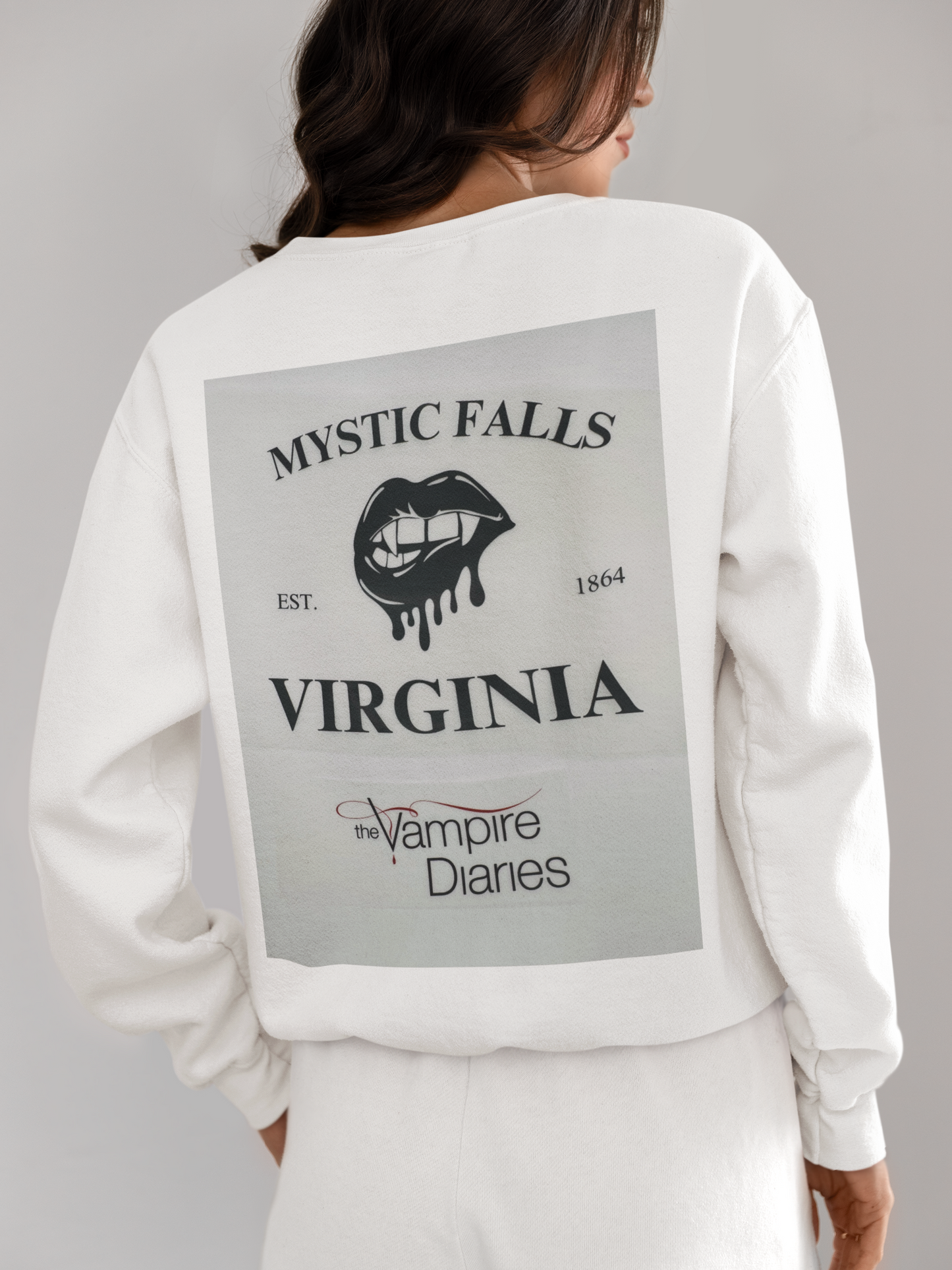 Crewneck - Virginia - Mystic Falls